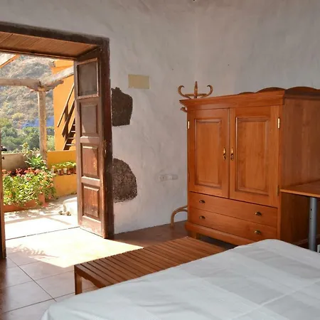 Bed and breakfast Traditional Canarian Country House
