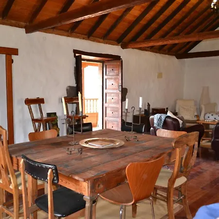 Bed and breakfast Traditional Canarian Country House 2*