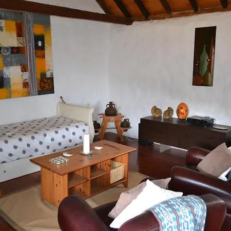 Bed and breakfast Traditional Canarian Country House